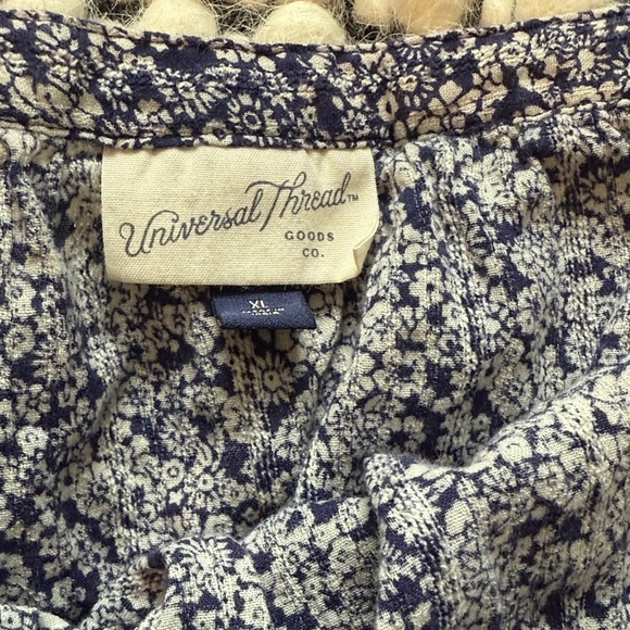 Universal Thread Blue Floral Blouse - Picture 2 of 2